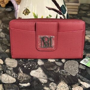 BADGLEY MISCHKA women’s PURSE WITH FLAP POCKET